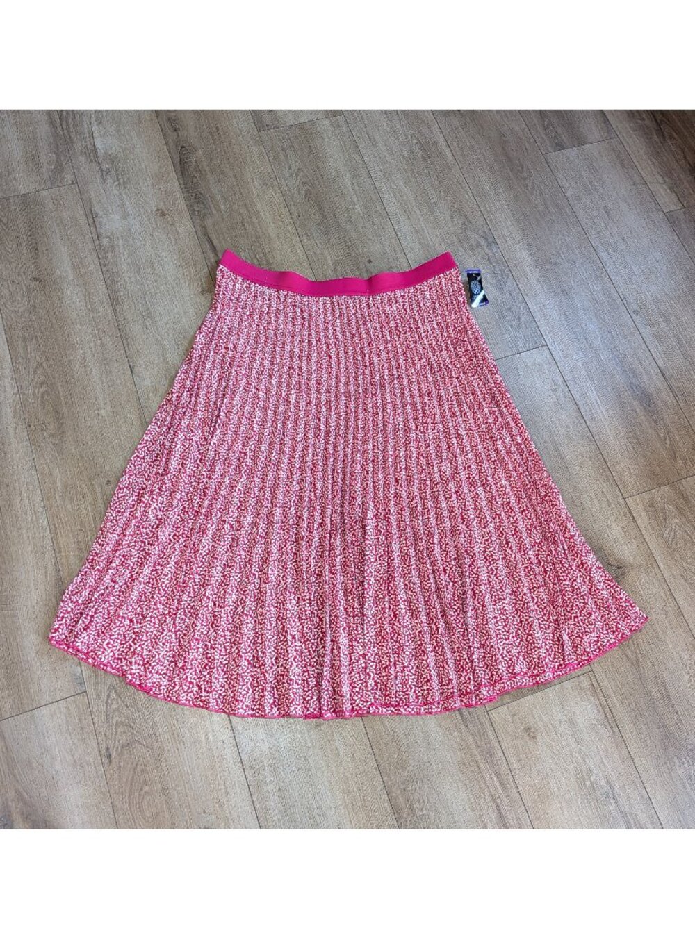 NWT Vince Camuto Midi Women's Pleated Pink/Ivory Skirt Modest Stretchy Waist 2XL